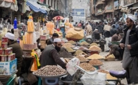 محتسبان طالبان به دکانداران: غیرحاضری به نماز جماعت جریمه نقدی و مجازات به‌دنبال دارد ـ مجله‌ی اورال
